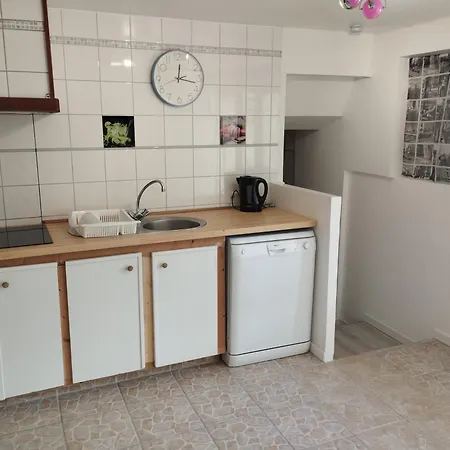 Apartman Grand 2 Pieces Atypique Aux Portes De La Vallee De Chevreuse Châteaufort